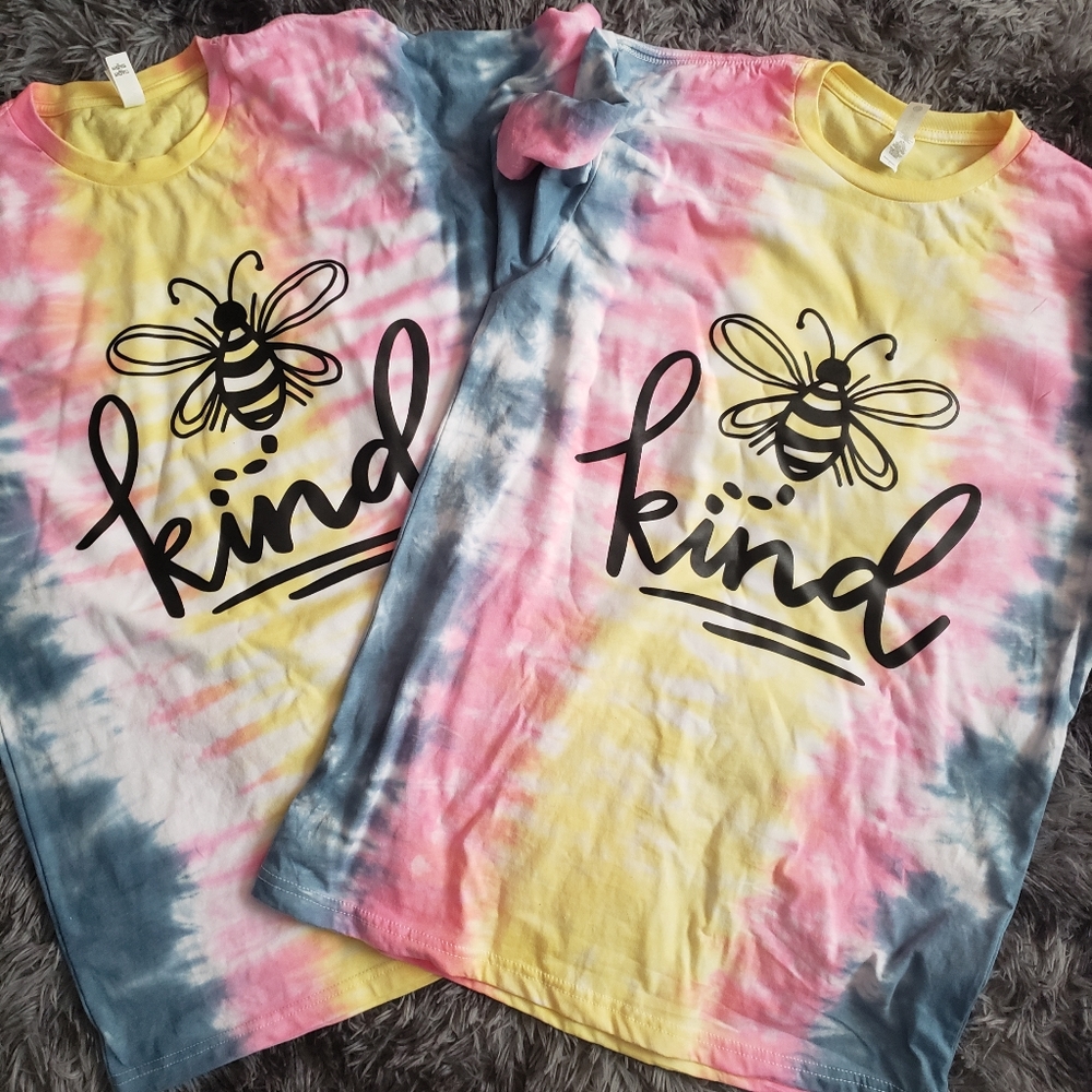 BEE Kind tshirt